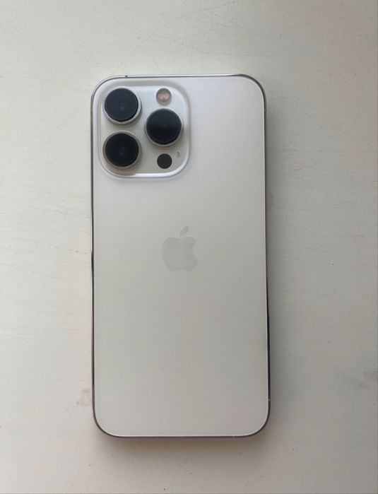 Продам iPhone 13 pro 256gb