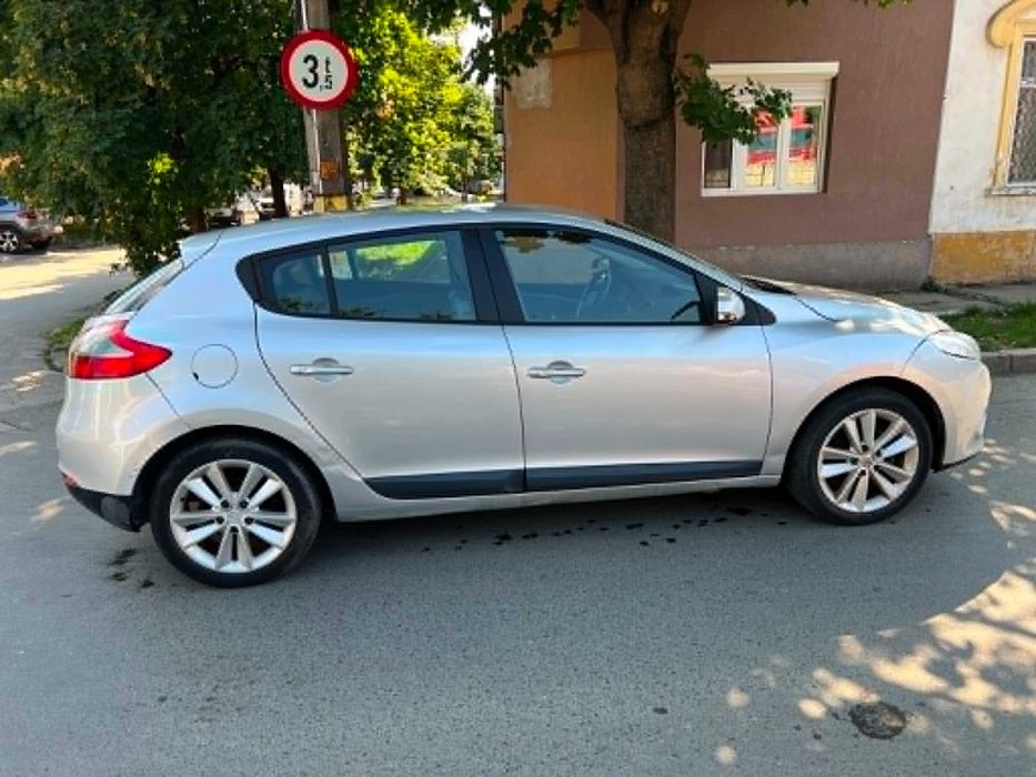 RENAULT Megane 2009 — imagine 5