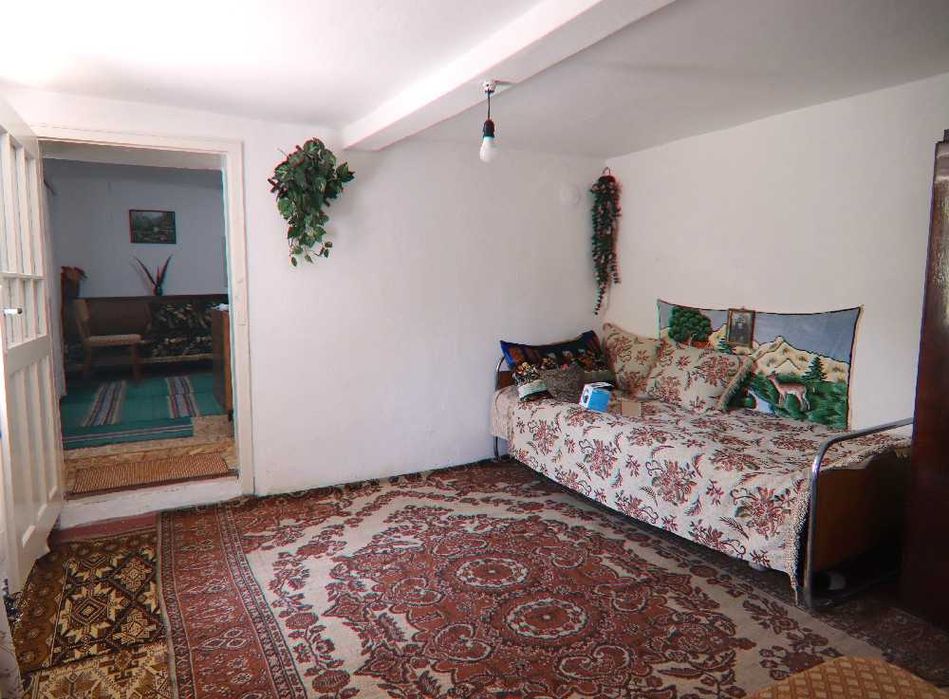 Продава се Къща в с. Овча могила, Област Велико Търново - 200 кв.м за 77 €/кв.м - Снимка #12