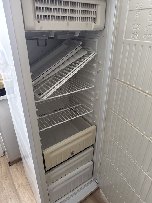 Морозильник INDESIT