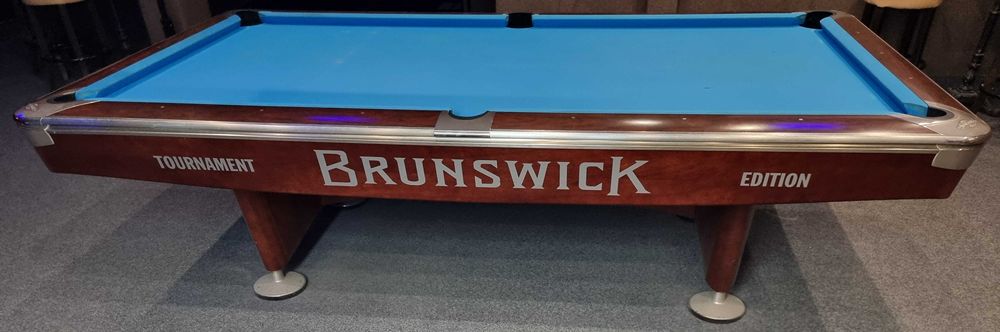 Билярдна маса Билярд BRUNSWICK GOLD CROWN V Tournament Edition 9ft.