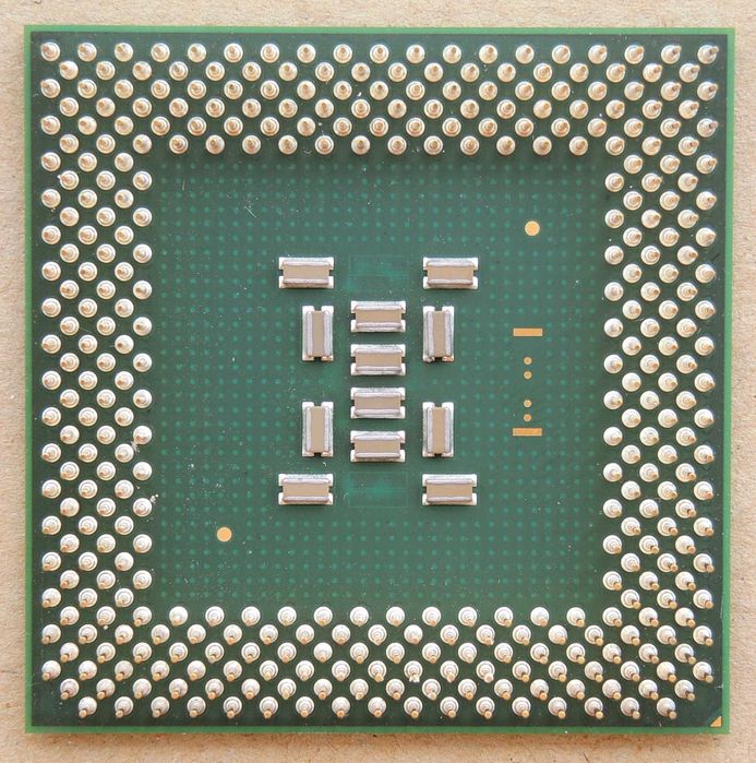 Intel Pentium III 600 MHZ SL3VB Socket 370 Testat