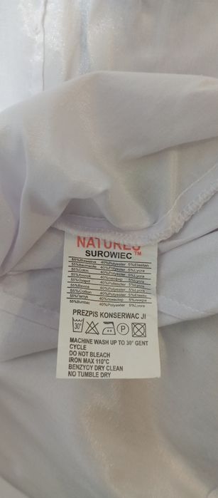 бяла дамска риза