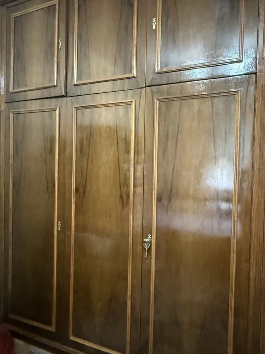 Спальный гарнитур