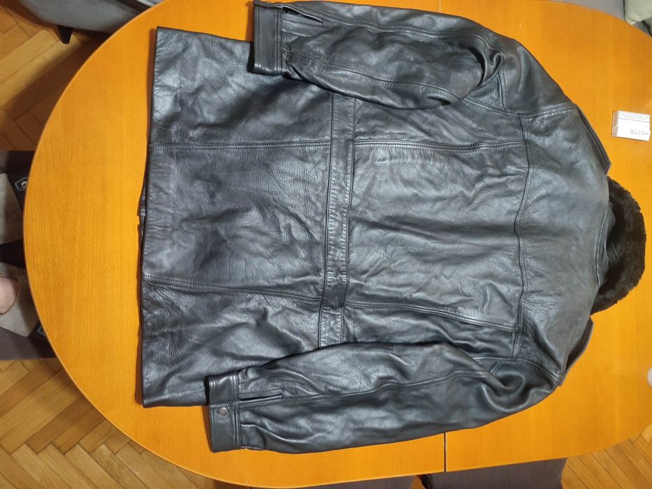 Кожено яке, телешки бокс, тип полушубаа.