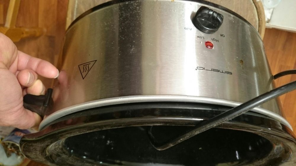 Crok pot low cooker Emerio fara capac