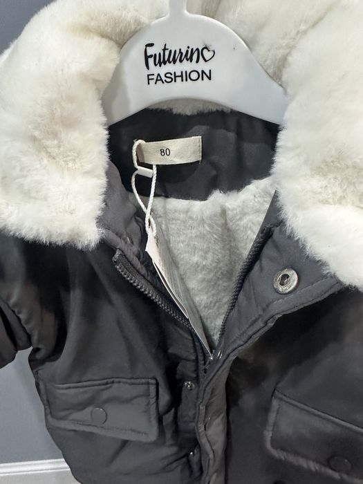 Детская куртка новая