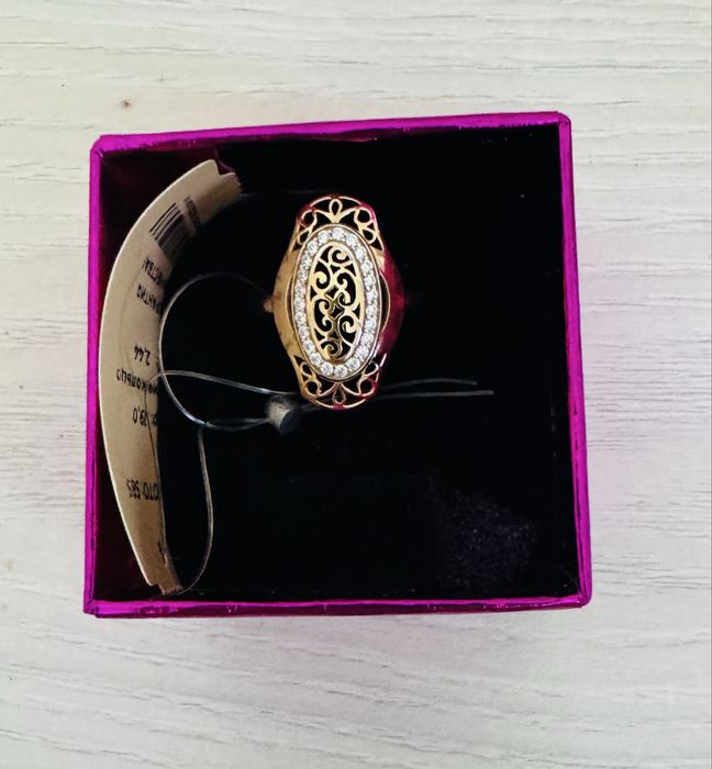 Продам золотое кольцо