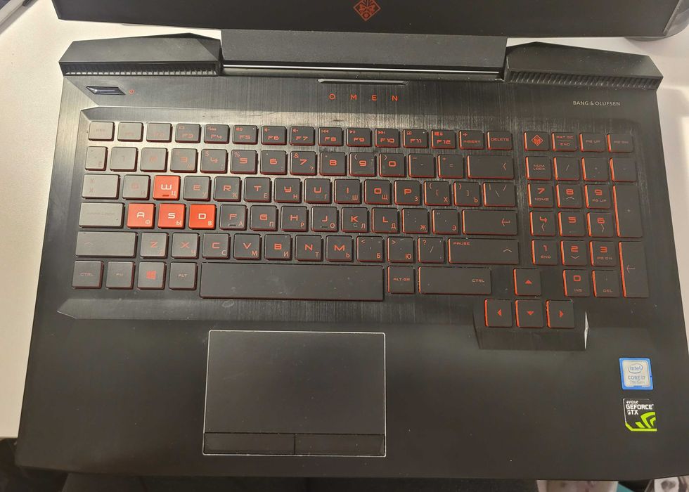 HP omen 15 на запчасти