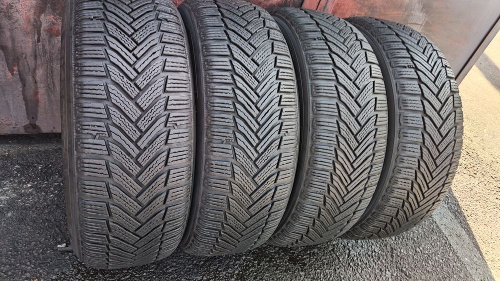 4бр.зимни гуми 205/60/16 Michelin Alpin6
dot24