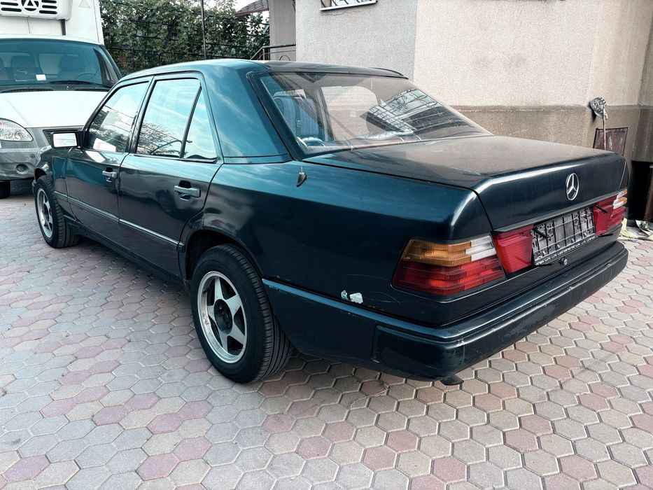 Mercedes BenZ e230