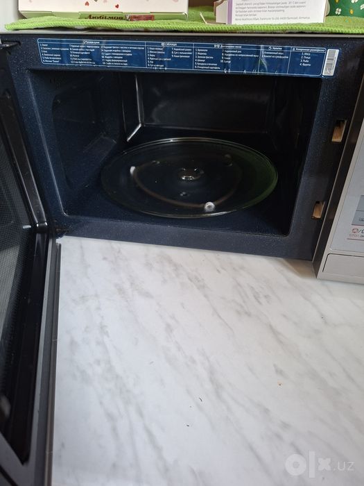 Продам микроволновую печь самсунг