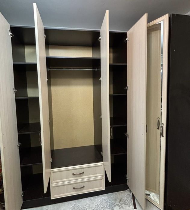 шкаф, улловой для одежды