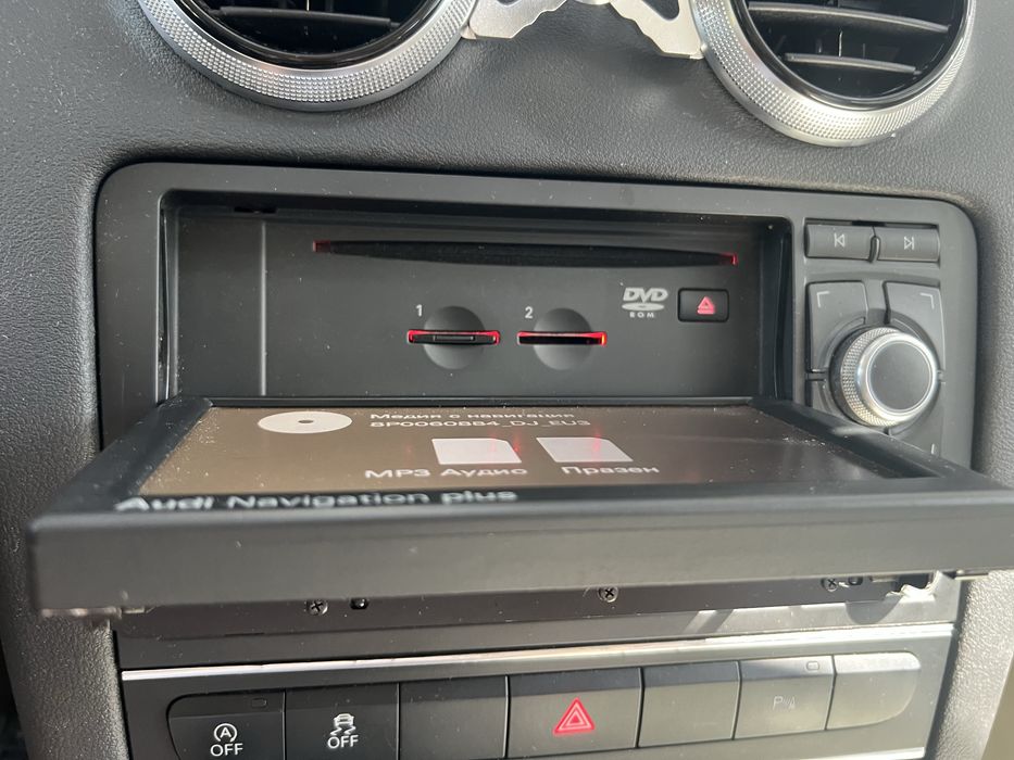 Audi RNS-e PU LED Navigation