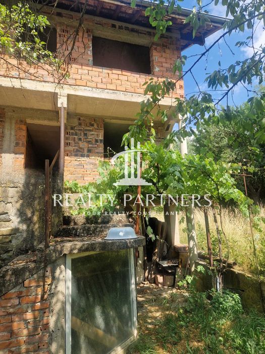 Продава се Къща в с. Чепино, Област Перник - 150 кв.м за 200 €/кв.м - Снимка #2