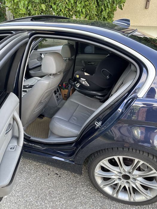 BMW 325d – 3.0 diesel / Automată / Full Option / An 2010