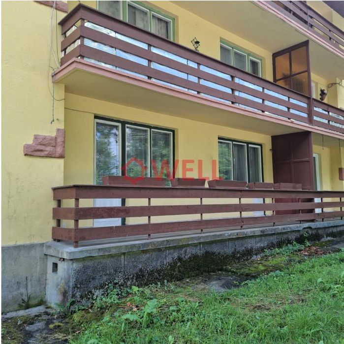 De vânzare apartament cu 3 camere, situat în Sovata