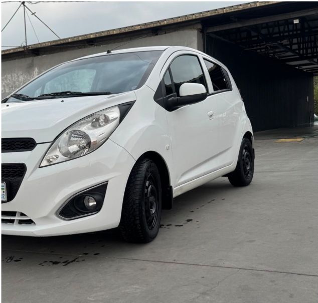 Spark sotiladi rangi oq 2019