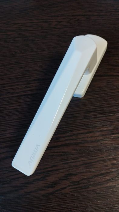 Оконная ручка с блокиратором