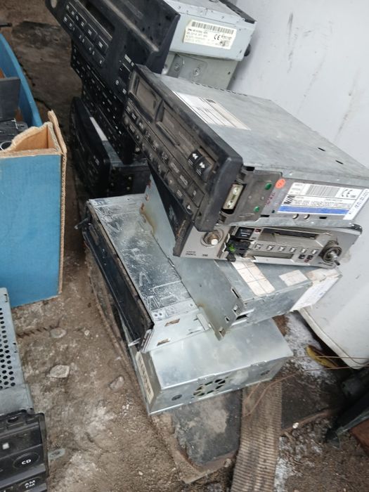 Магнитофоны продам.