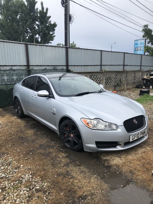 Dezmembrez Jaguar XF 3.0d 306dt