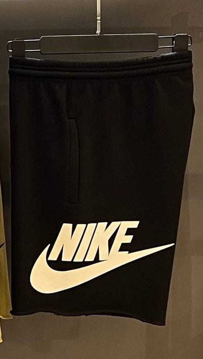 NIKE Classic T-shirt
