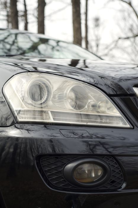 Dezmembrez Mercedes ML320, ML350, ML280 ML300 W164 far bara capota inj