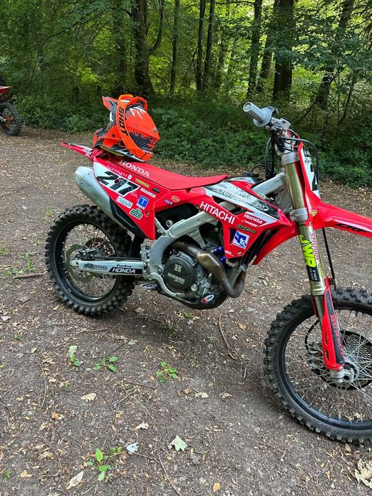 Honda CRF450R 2023 – Stare excelentă, gata de sezon!