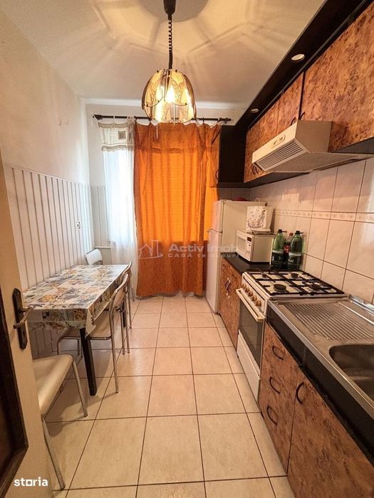 Apartament 3 camere  - Rogerius - Str Selimbarului - etaj 4