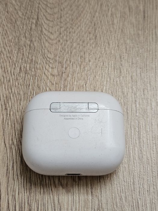 Обмен наушник airpods 3
