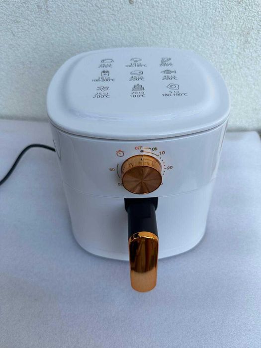 Vand Airfryer Alb/Negru Nou
