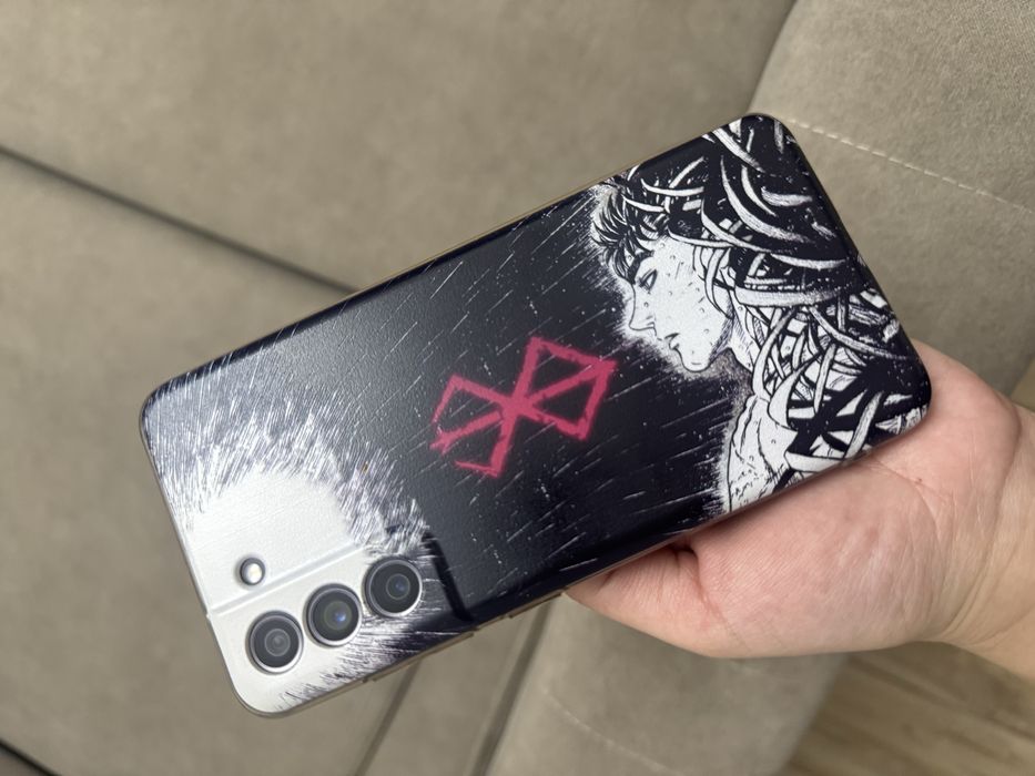 Продам телефон Samsung S21 fe