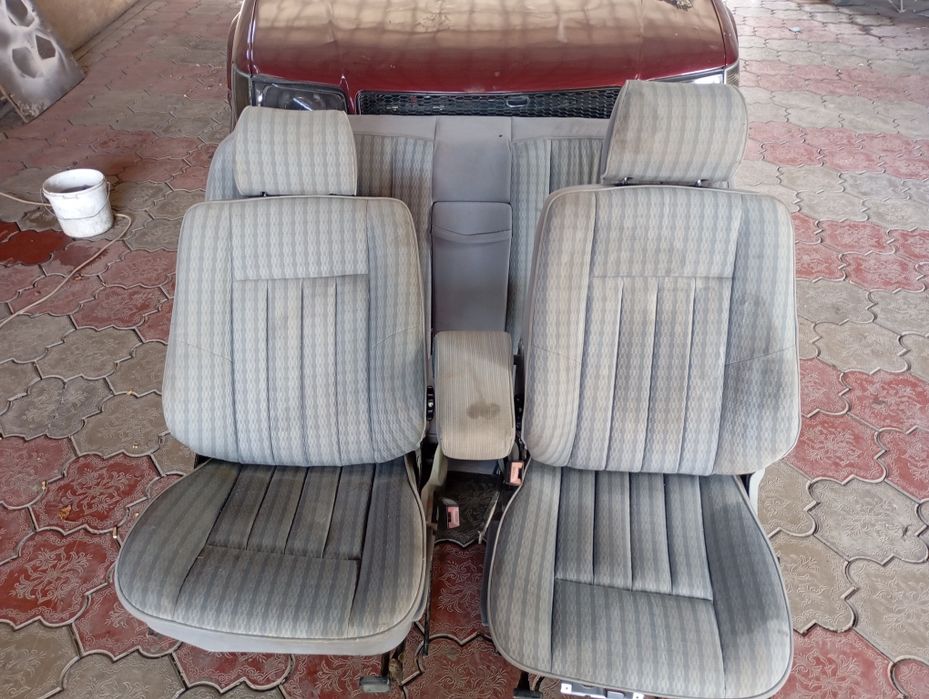 Полный салон Мерседес 124