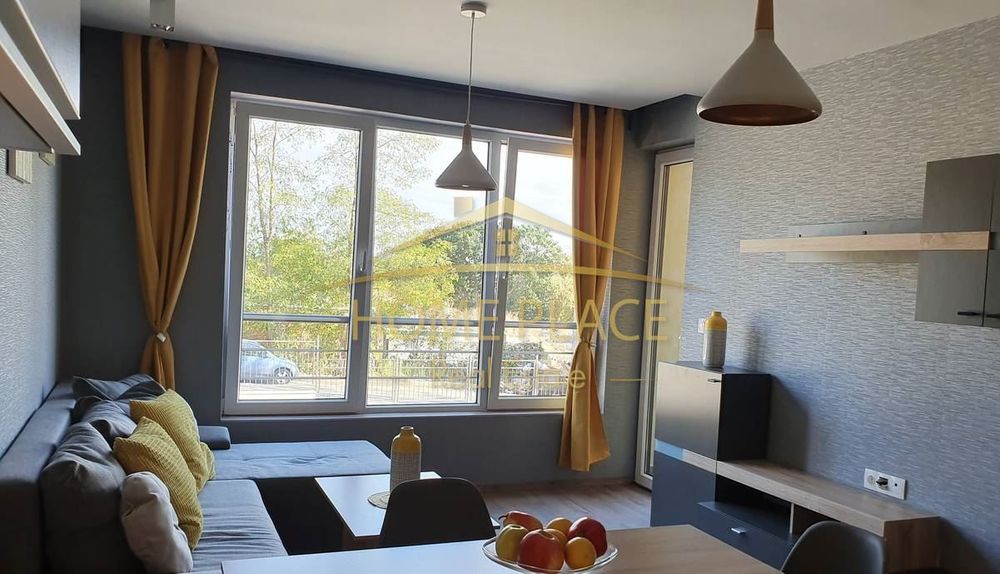 Дава се под наем Двустаен апартамент в к.к. Св.Св. Константин и Елена - 70 кв.м за 663 € - Снимка #3