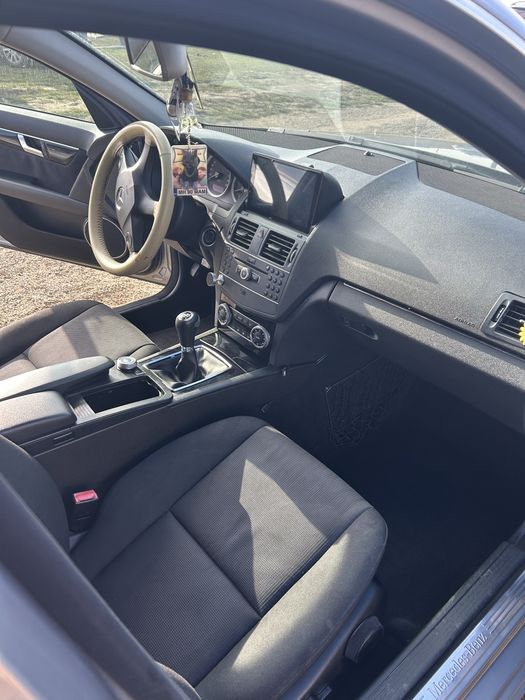 Mercedes c class 180