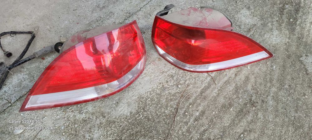 Vând piese ,ușii, VW Golf 5, BRAKE 2010