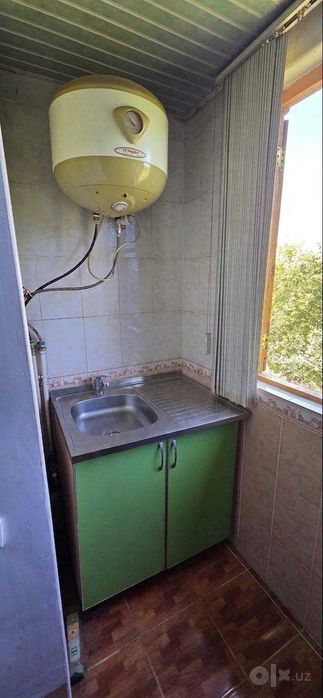 Срочно сдается квартира 1/4/4, Узбум.