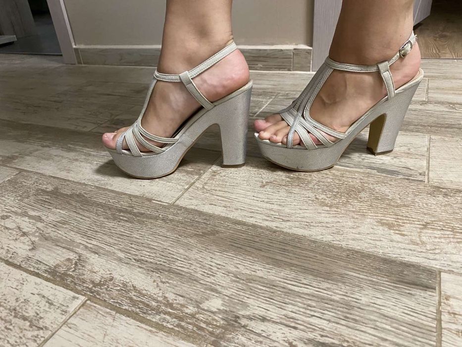 Летни обувки дамски