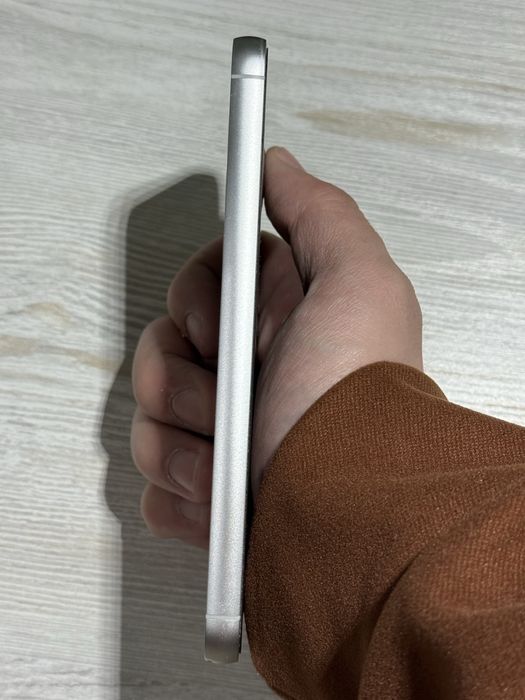 продается samsung s 23 fe