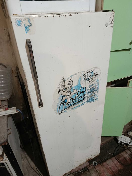 Продается холодильник б у