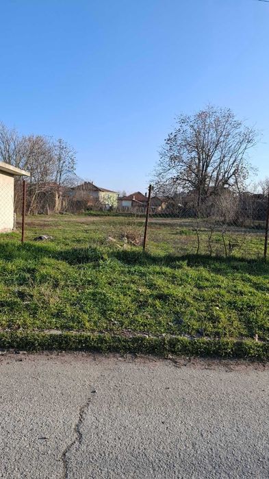 Парцел - гр. Левски 1500 кв. м