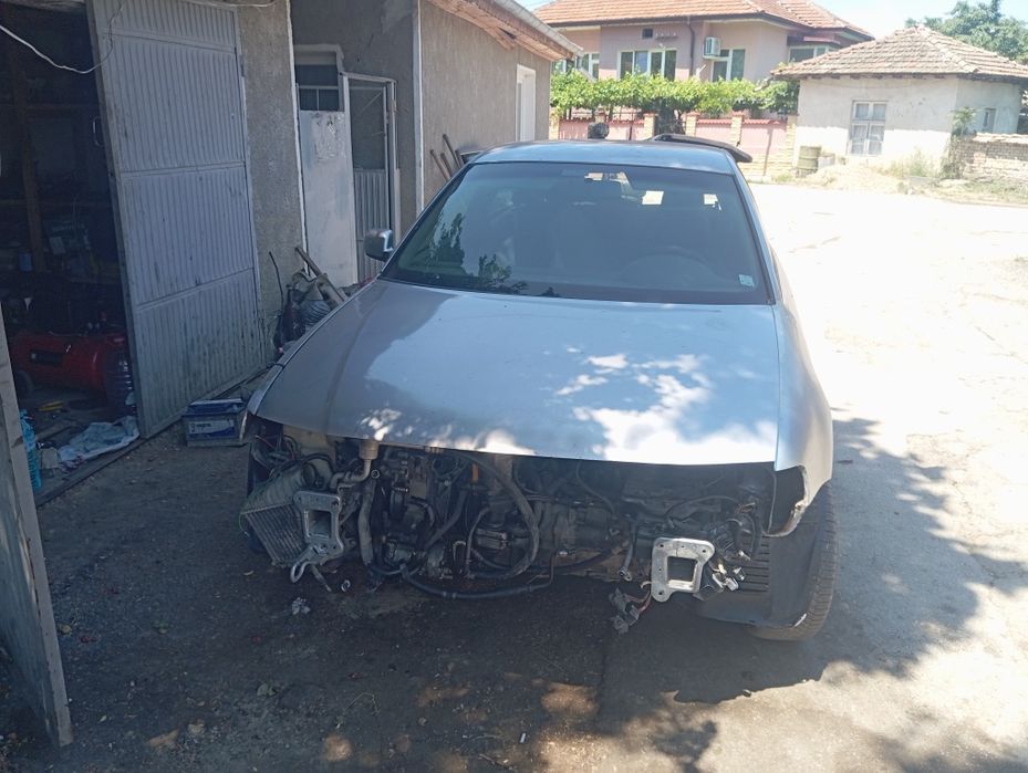 Продавам Ауди А3 8л 1.9 110 На Части