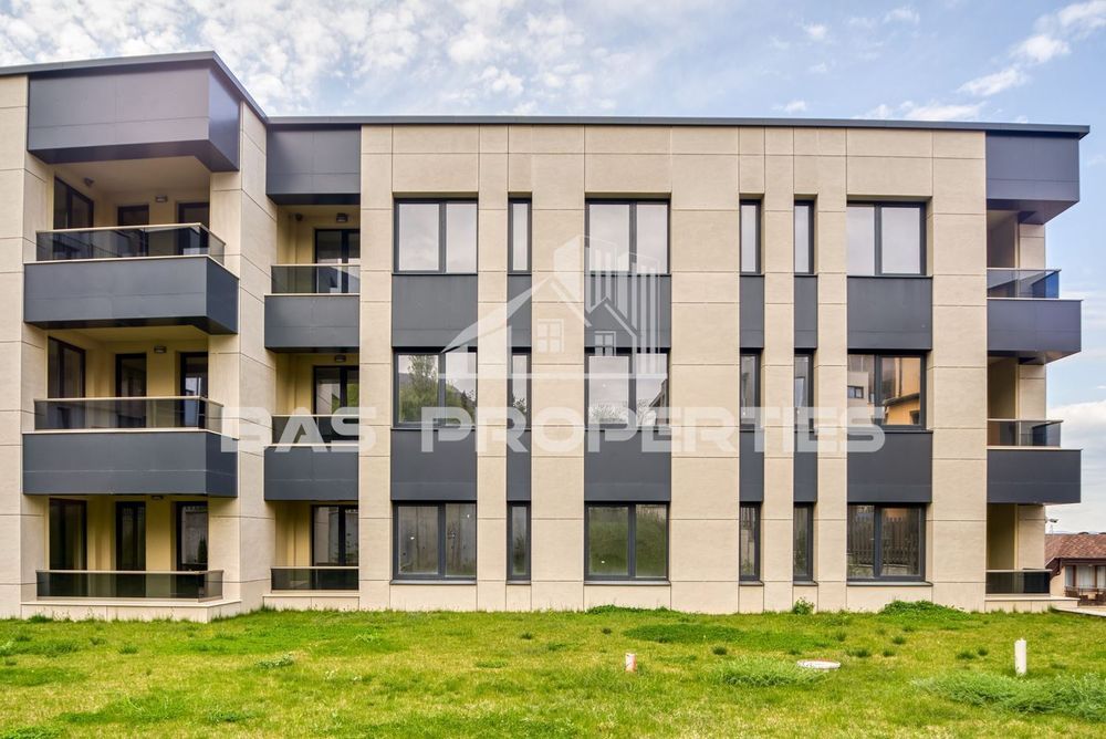 Продава се Четиристаен апартамент в София, Бояна - 210 кв.м за 2642 €/кв.м - Снимка #3