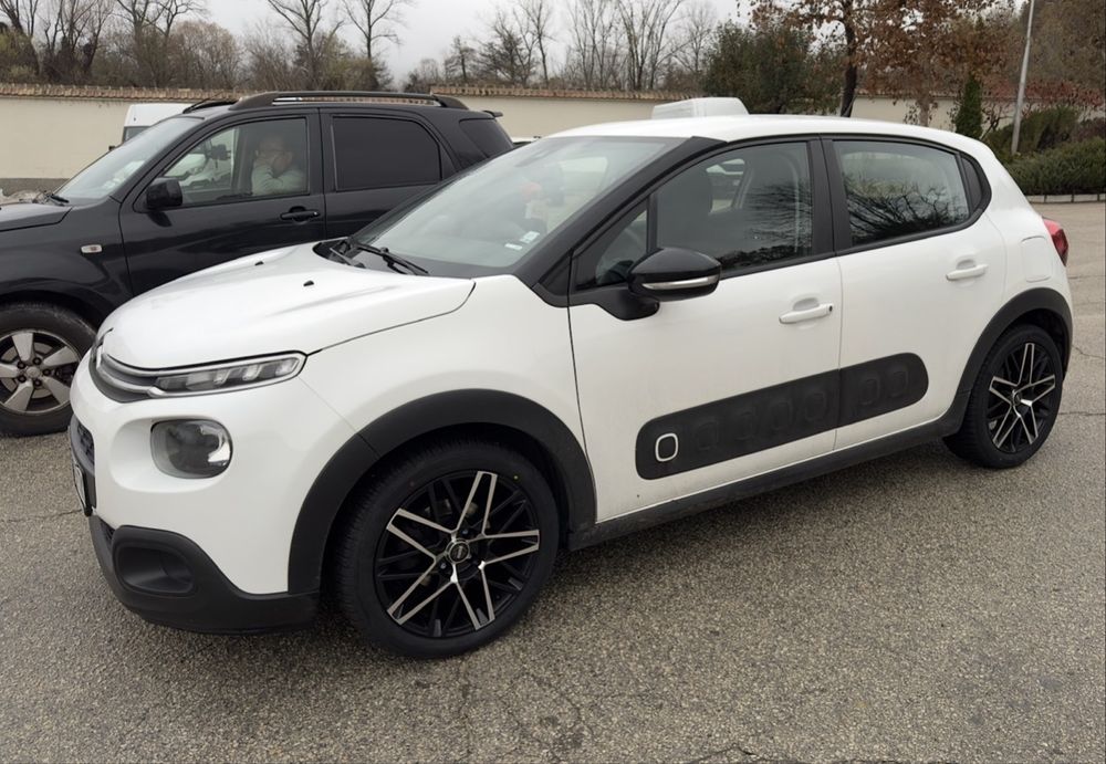 Citroen C3 1.6 HDI 2019-та Отличен ,регистриран и обслужен !
