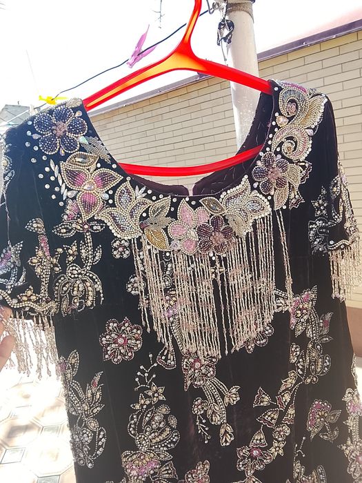 продаю женский платья