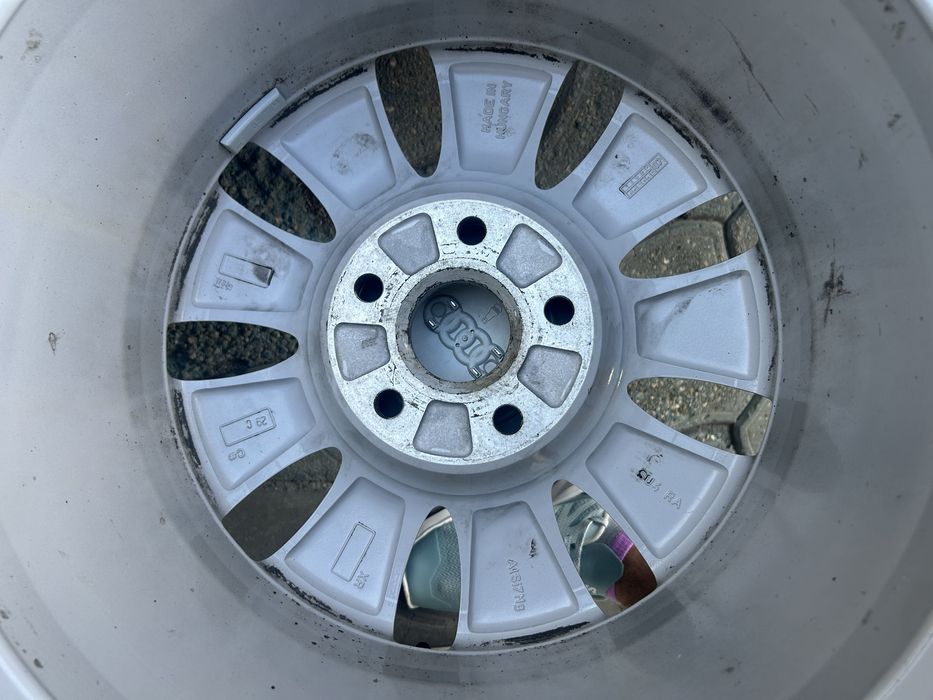 Jante aliaj 5x112mm, anvelope vara 205/65 R16, Audi A3, A4 B5, B6, B7, VW, Seat, Skoda