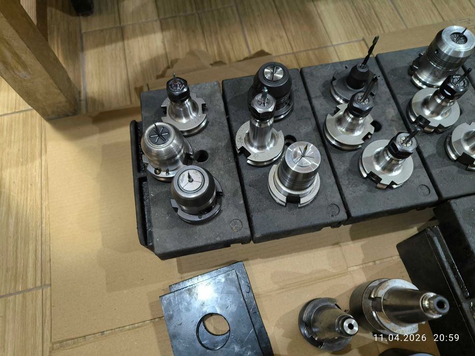 Дорници държачи за фреза с инструменти SK40 - 250 броя