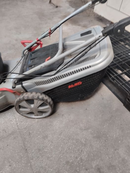 Самоходна бензинова косачка Honda