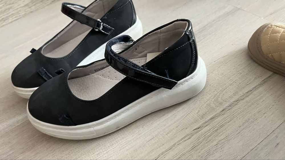 Обувь школьная цвет синий