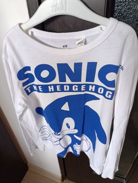 Tricouri polo albe și tricou maneca lunga sonic
